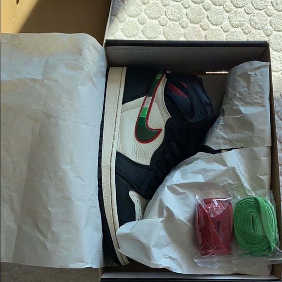 air jordan 1 voile rouge air jordan 1 voile rouge